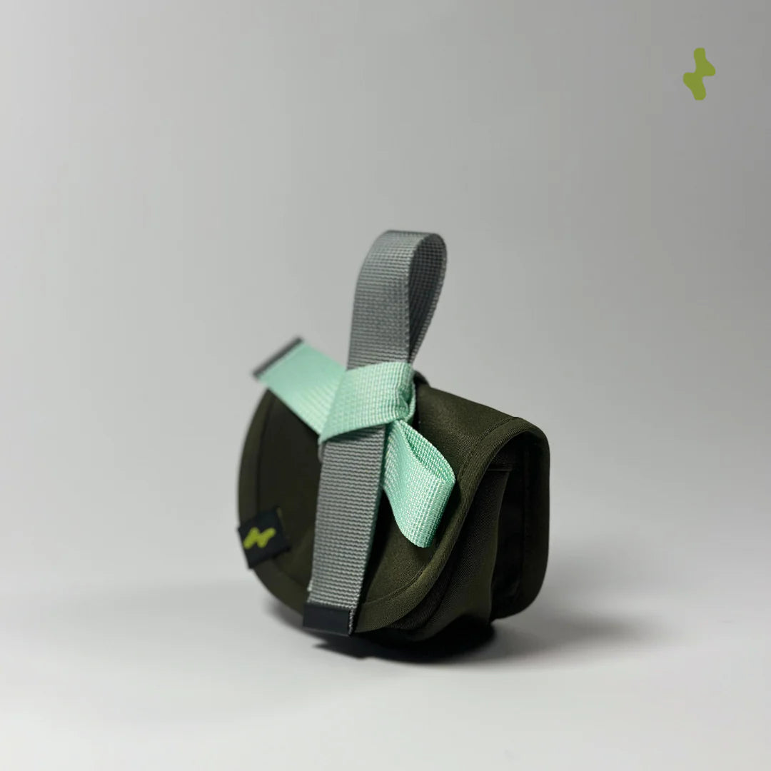 Strappy Bow Poo Bag