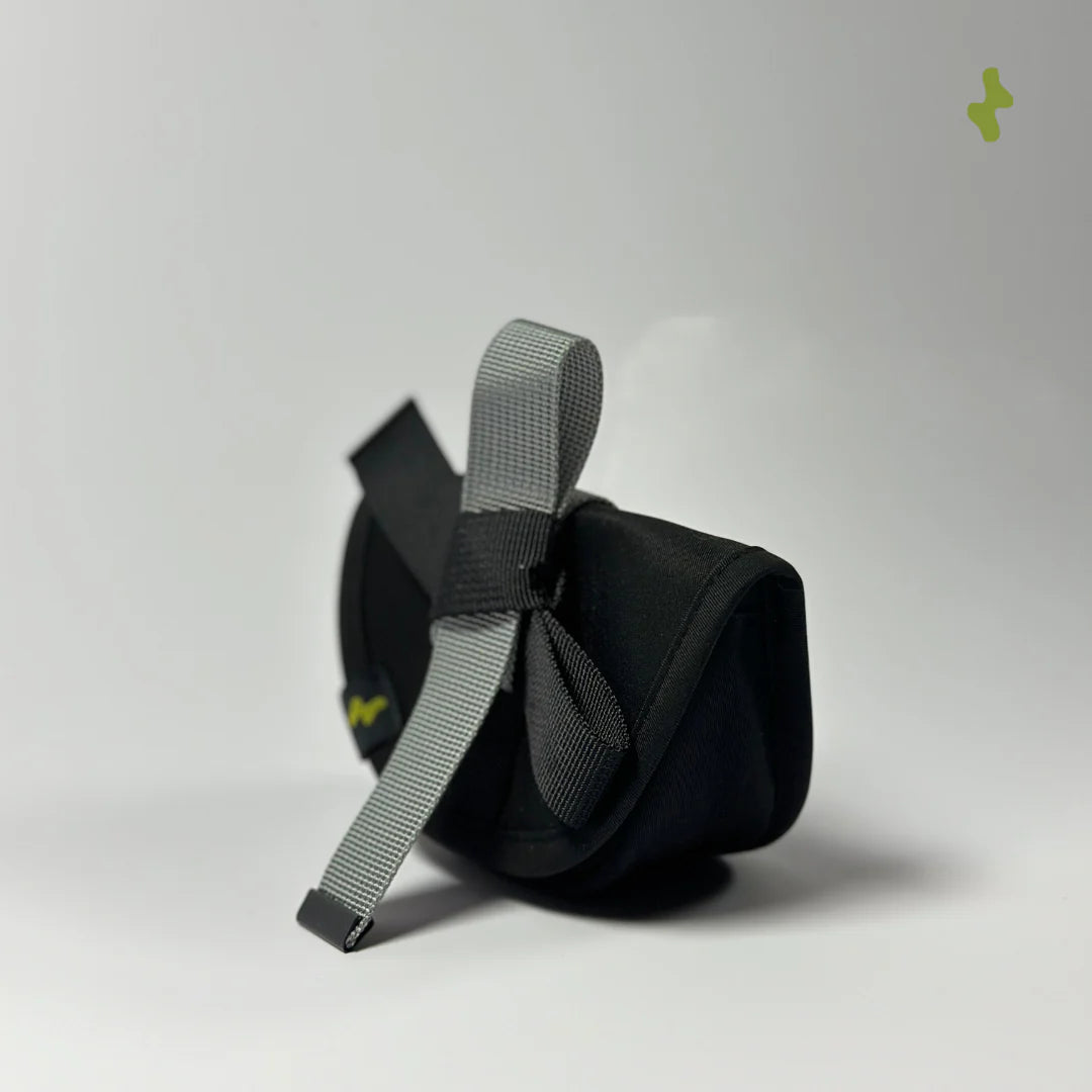 Strappy Bow Poo Bag